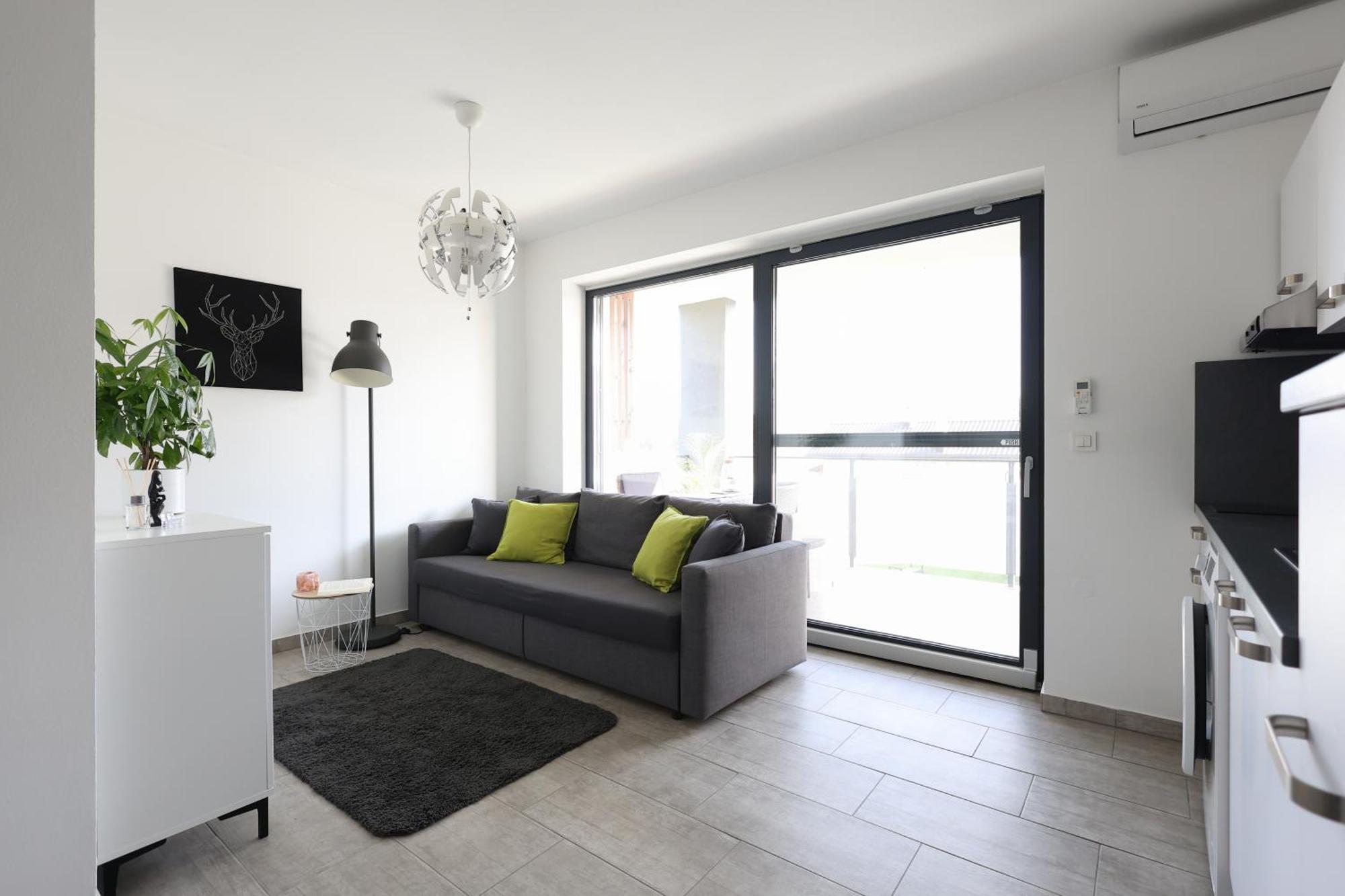 White Mountain Apartment Бановци Екстериор снимка