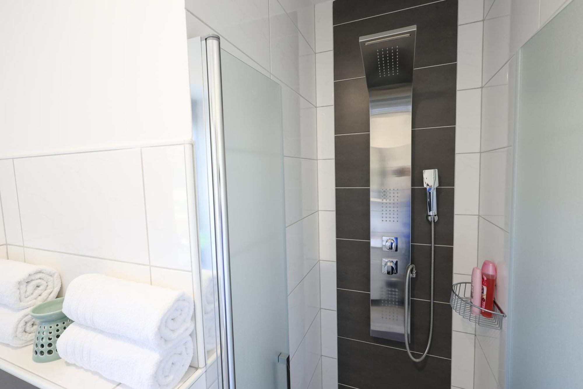 White Mountain Apartment Бановци Екстериор снимка